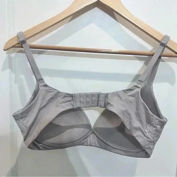 Victoria Secret Bra Body by Victoria No Wire Purple Grey Detachable Straps 34D - Picture 7 of 7